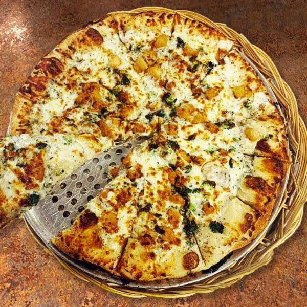 Chicken Alfredo Pizza | Corral Pizzeria Special